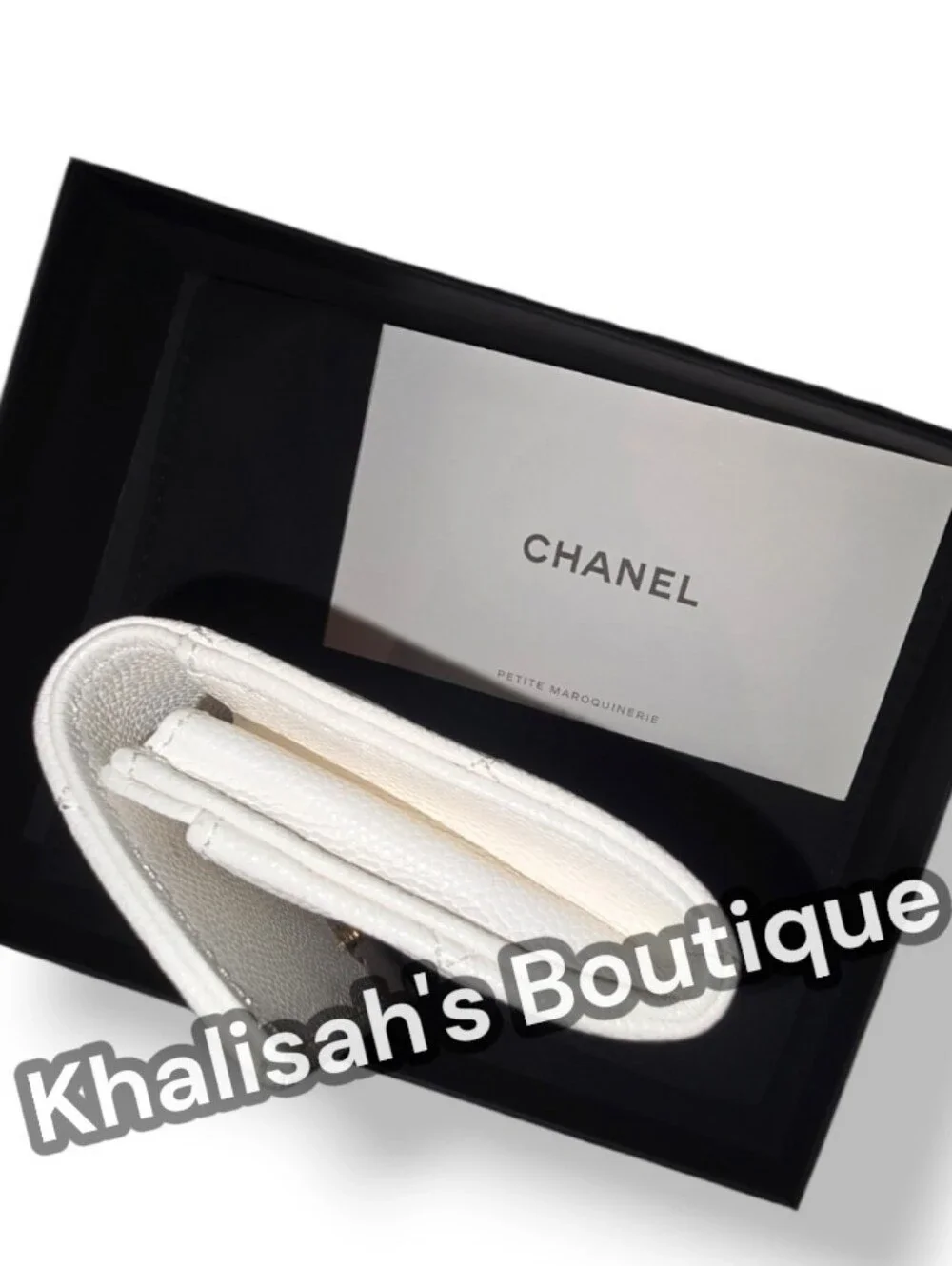 Ultra RARE! CHANEL CAVIAR CLASSIC FLAP CC CRYSTAL LOGO WHITE WALLET CARD CASE
